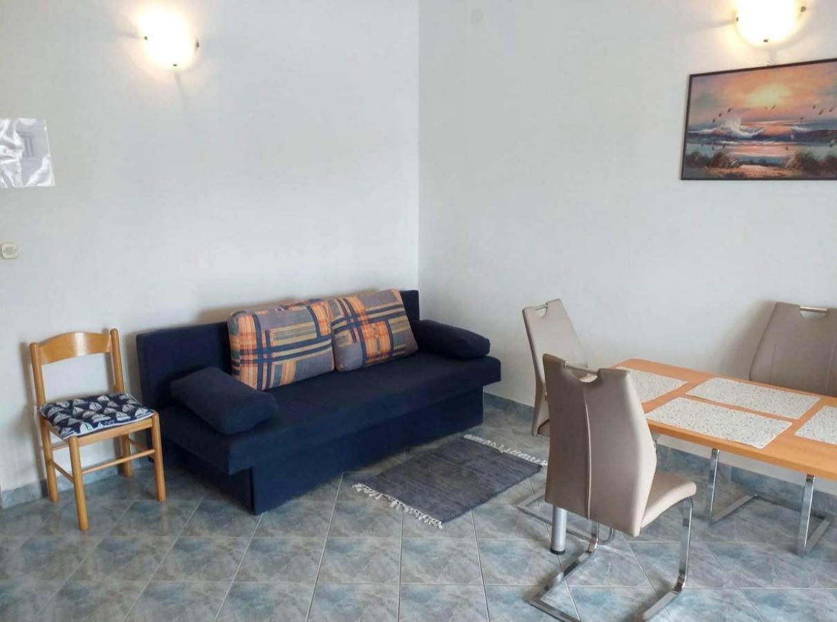 Apartments Leo Petrcane Luaran gambar